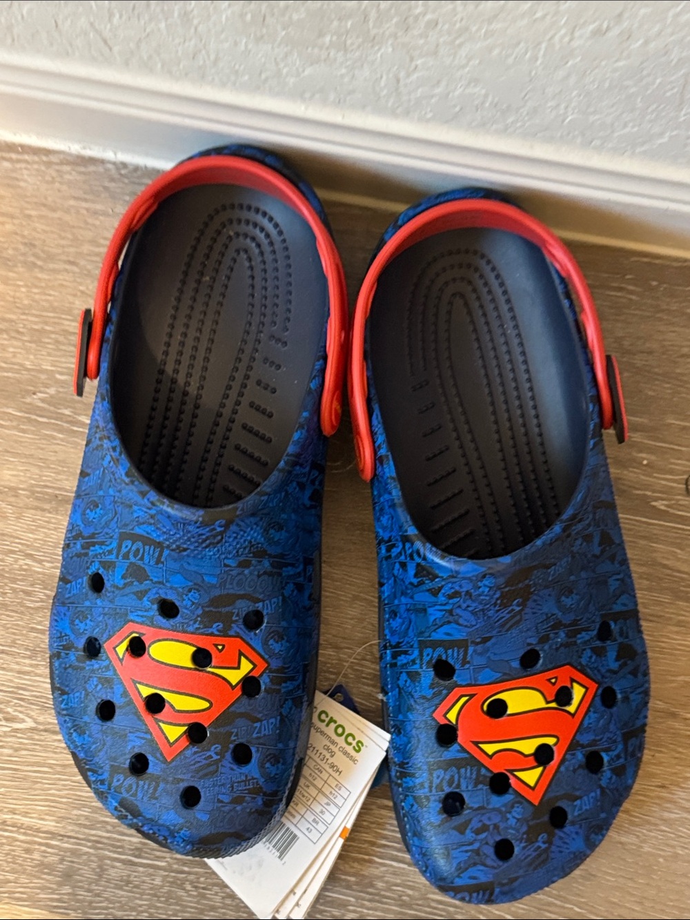 CROCS Blue Superman Clog with Red Strap new authentic - Picture 2 of 6